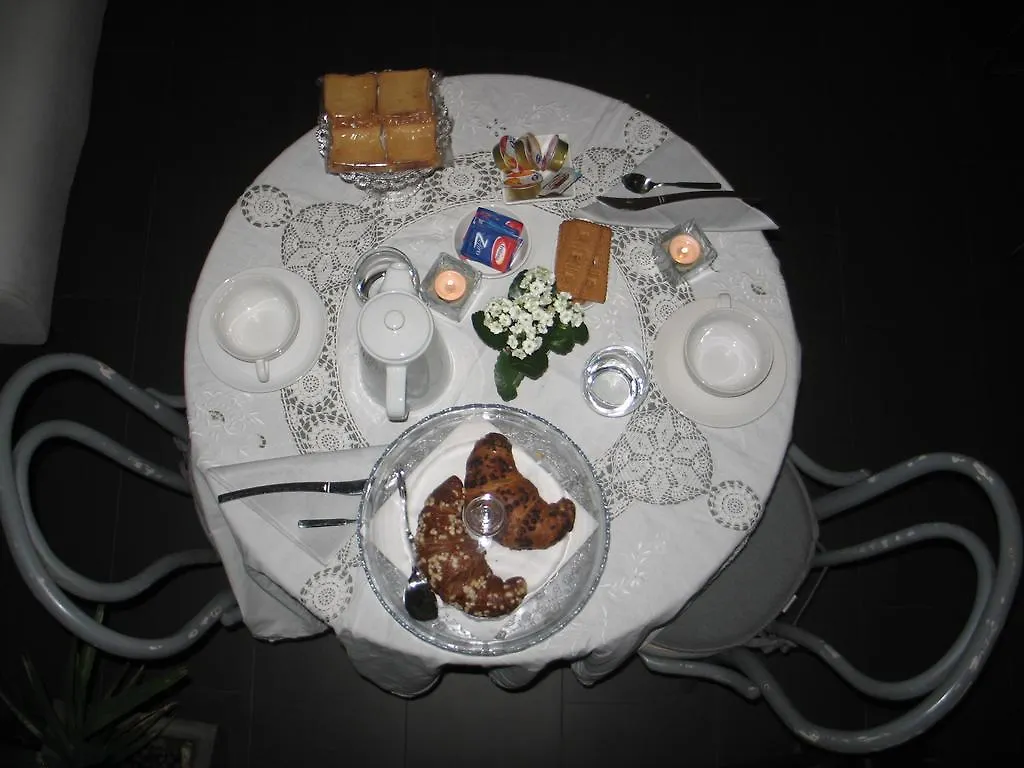 B&B Il Rustico Turate 3*,  Italy
